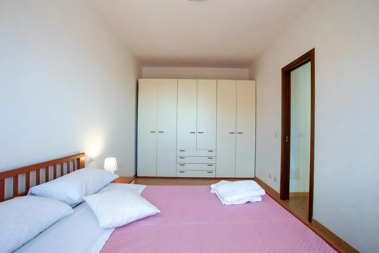 Dom wakacyjny Willa Molara Ichnos House San Teodoro